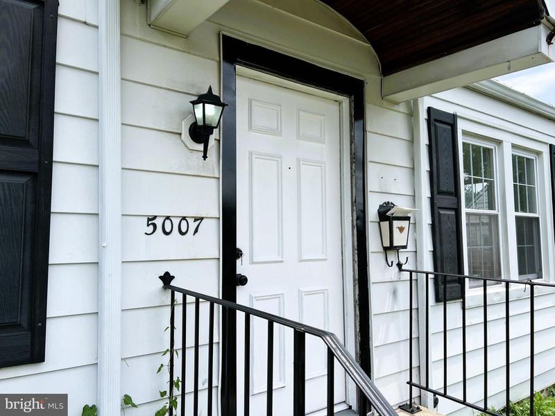 5007 56th Ave, Hyattsville, MD 20781