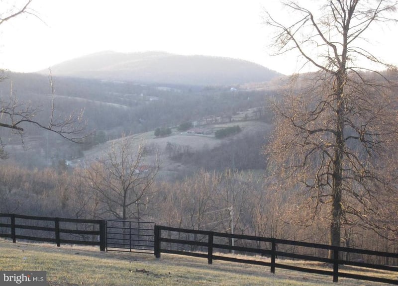 847 Jonathan Rd, Linden, VA 22642