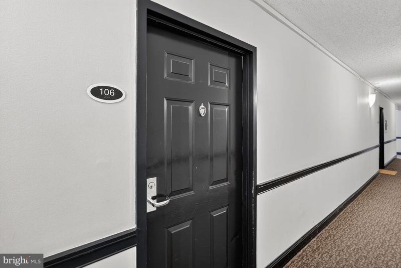 1001 N Randolph St #106, Arlington, VA 22201