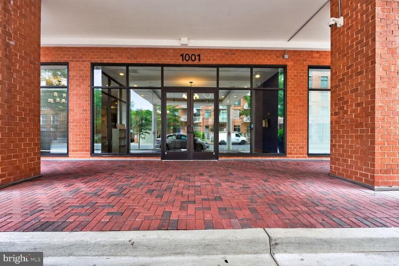 1001 N Randolph St #106, Arlington, VA 22201