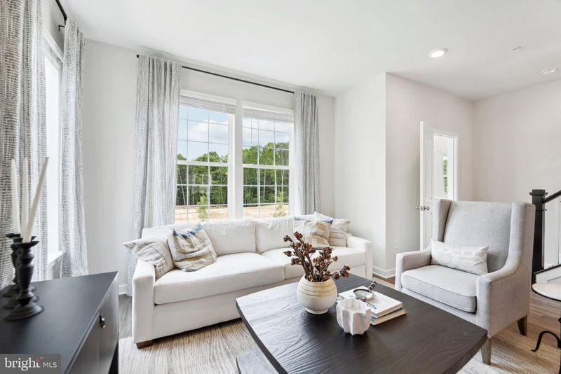 1562 Bentstalk Dr, Frederick, MD 21703