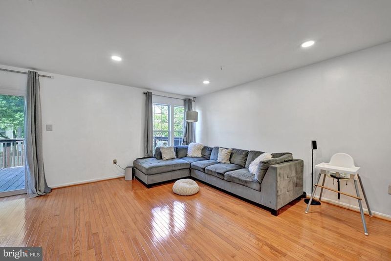 4446 Swindon Ter, Upper Marlboro, MD 20772