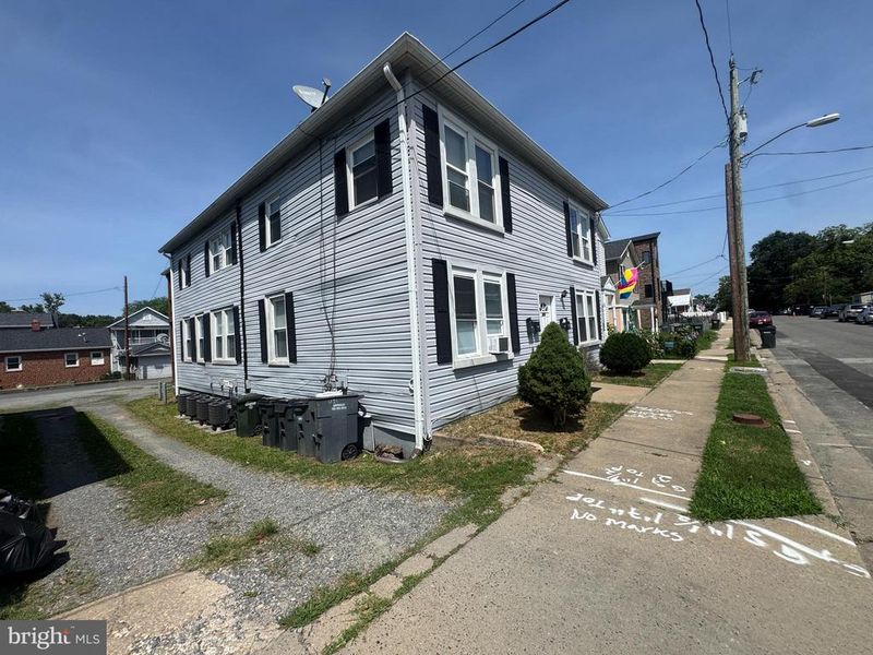 281 4th Ave #201, Quantico, VA 22134