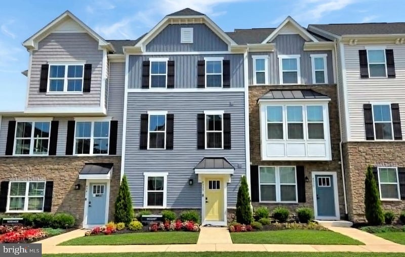 4539 Briarhaven Dr, Fredericksburg, VA 22408