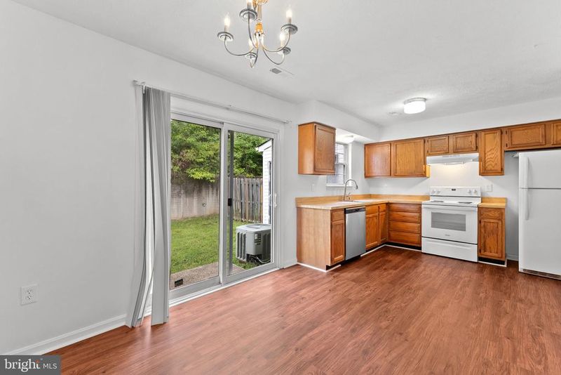 301 Cabin Ct, Stafford, VA 22554