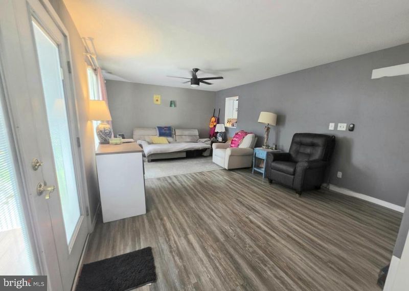 1311 Avalon Blvd, Shady Side, MD 20764