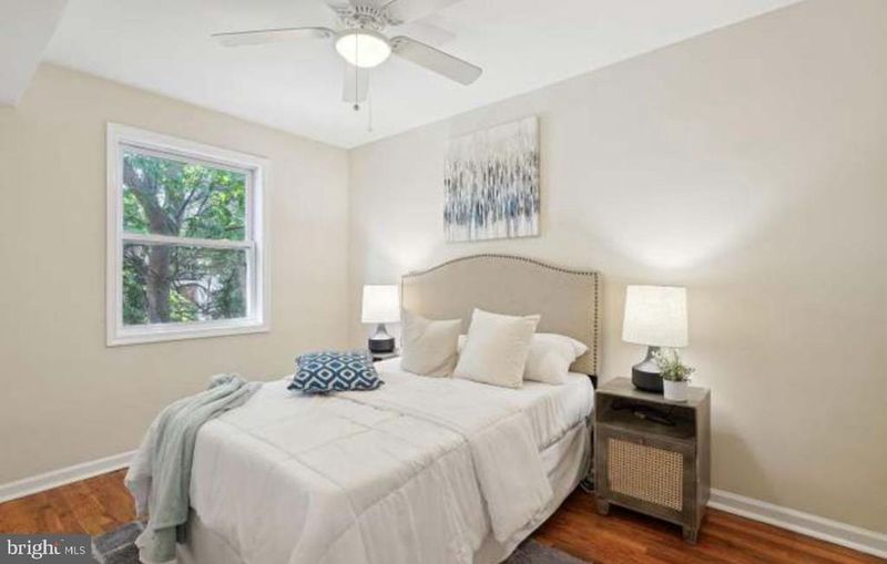 1723 Gales Pl NE #2, Washington, DC 20002