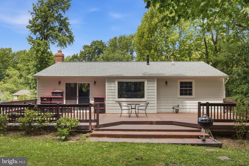 4529 Eaton Pl, Alexandria, VA 22310