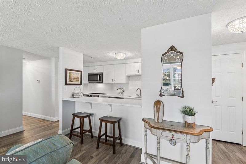 625 Deering Rd #2A, Pasadena, MD 21122