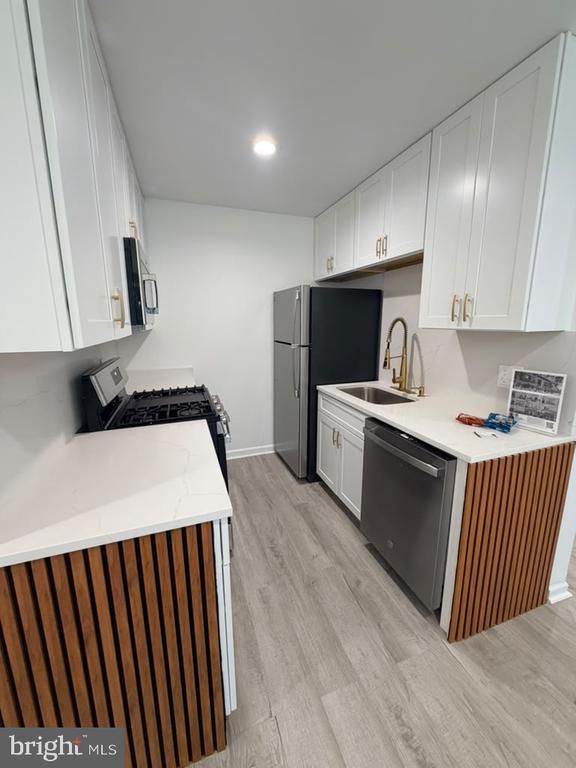 4941 Americana Dr #109, Annandale, VA 22003