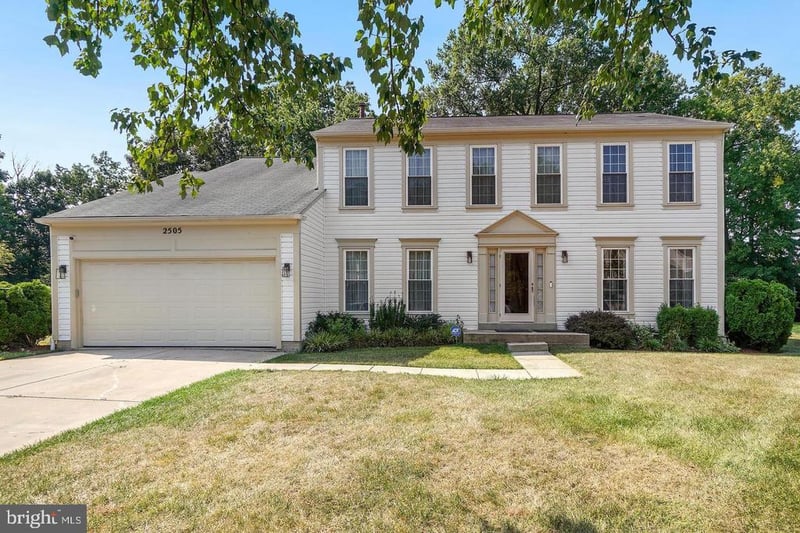 2505 Falling Brook Ter, Hyattsville, MD 20783