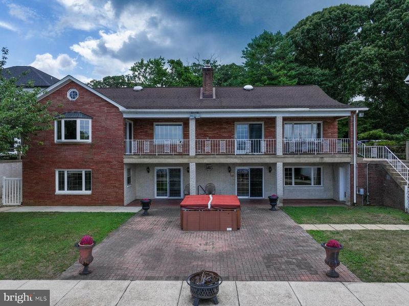 1098 Magothy Cir, Annapolis, MD 21409