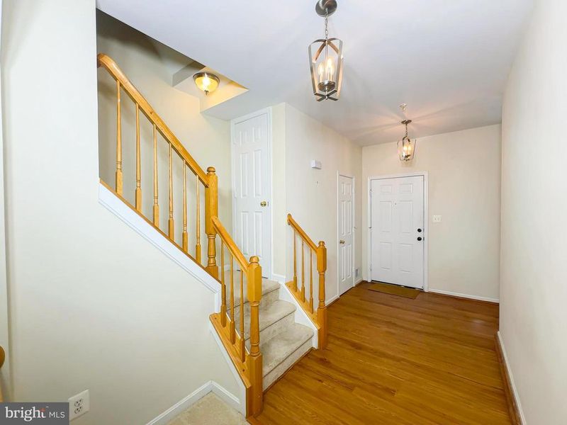 9707 Quiet Brook Ln, Clinton, MD 20735