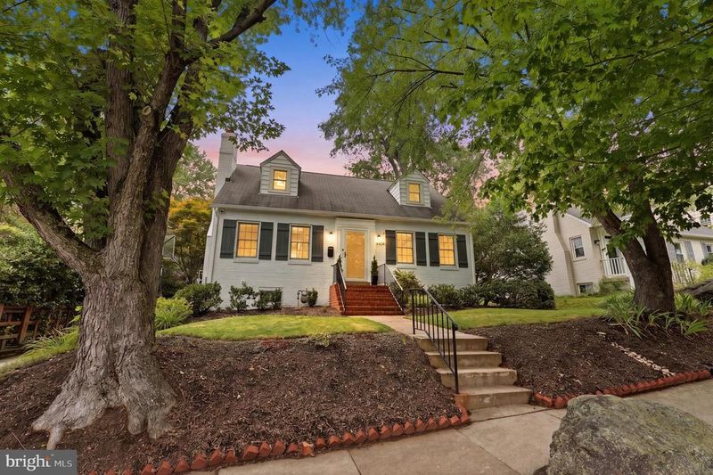 9404 Worth Ave, Silver Spring, MD 20901