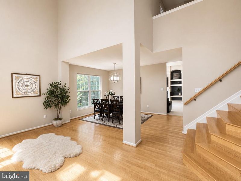 11216 Winding Brook Ln, Germantown, MD 20876