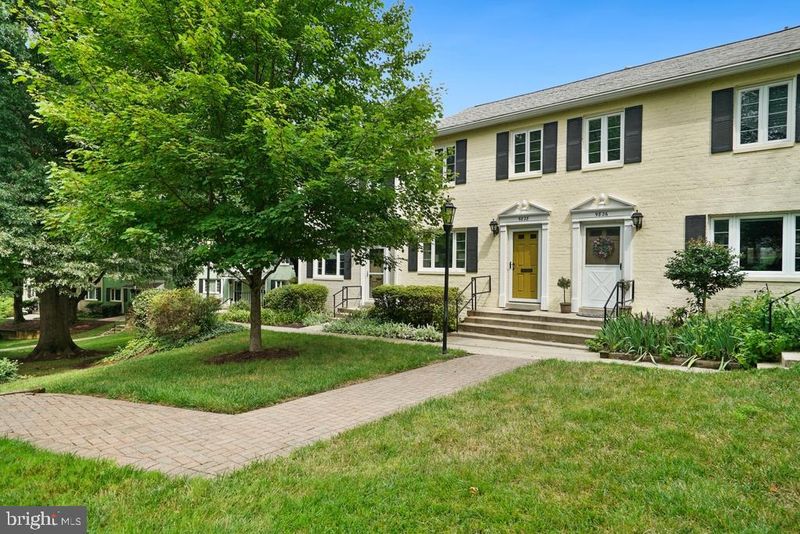 9828 Hollow Glen Pl #2560, Silver Spring, MD 20910