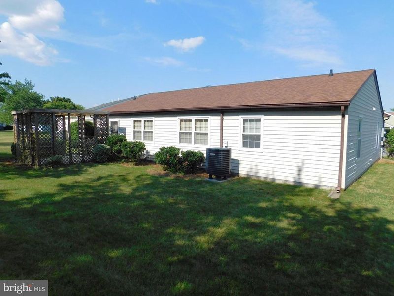 5603 Honeysuckle Ct, Frederick, MD 21703