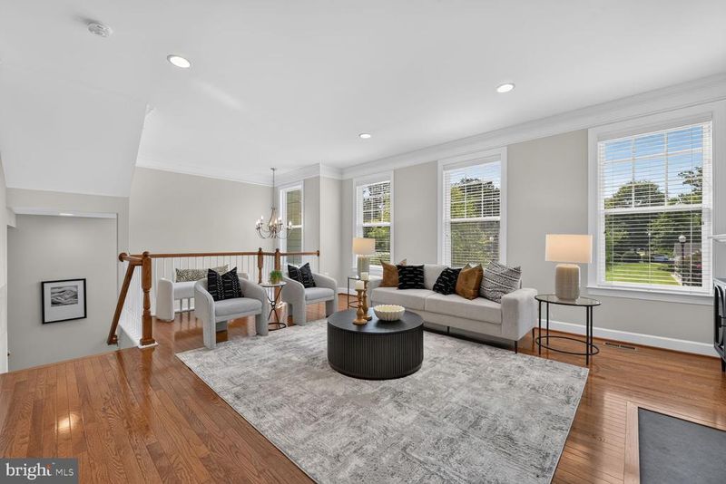 3153 Stone Oak Pl, Oakton, VA 22124