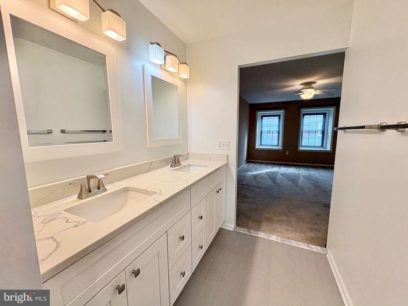 5111 Heritage Ln, Alexandria, VA 22311