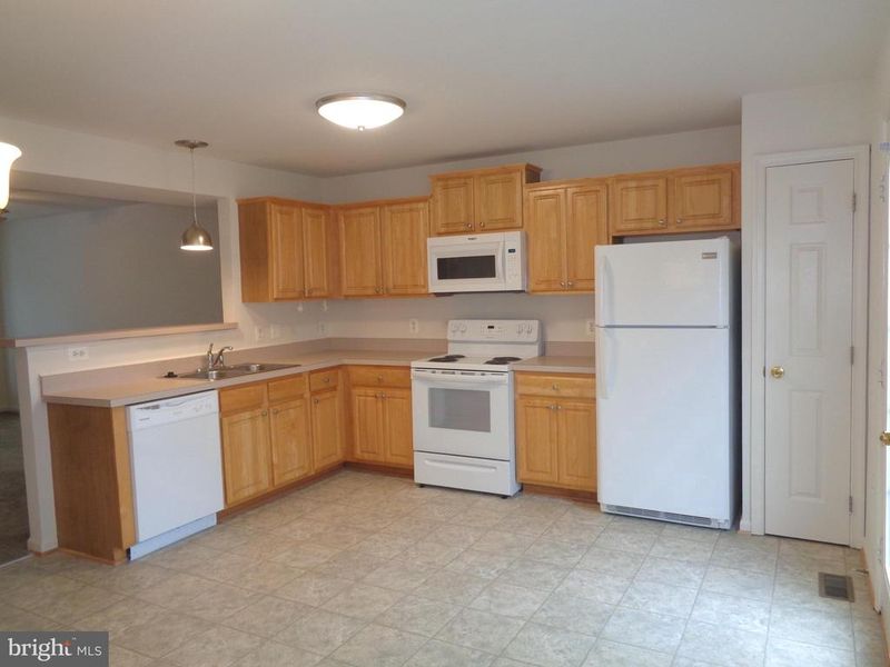 101 Merrill Ct, Stafford, VA 22554