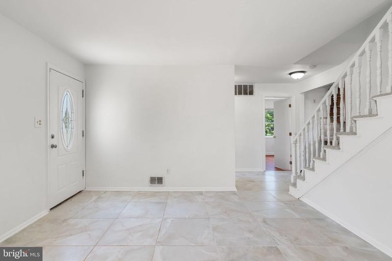 3600 Oakwood Ln, Alexandria, VA 22310