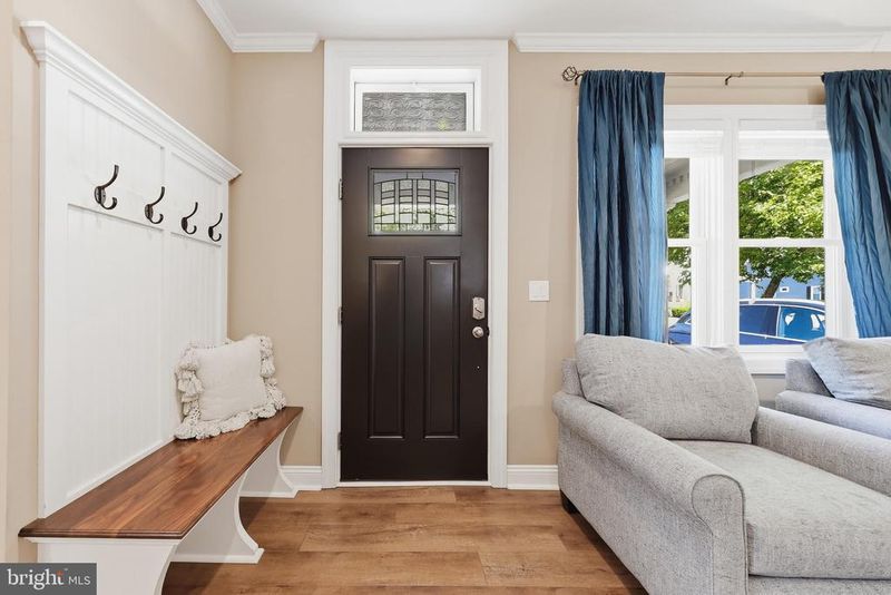 21 Main St, Walkersville, MD 21793