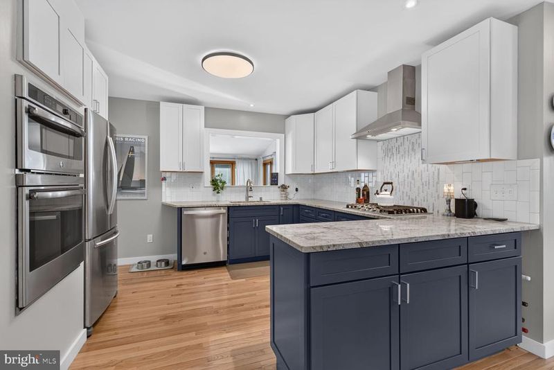 7915 Bainbridge Rd, Alexandria, VA 22308