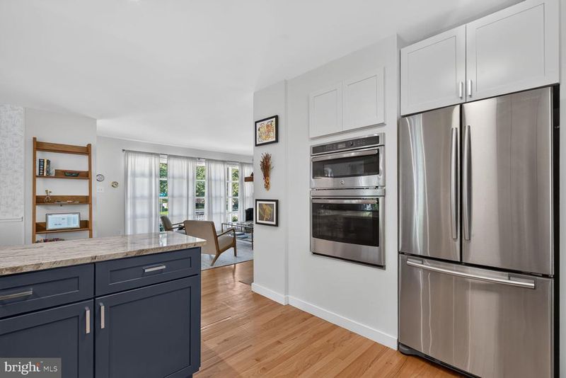 7915 Bainbridge Rd, Alexandria, VA 22308