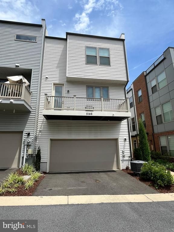5146 Longstone Way, Rockville, MD 20852
