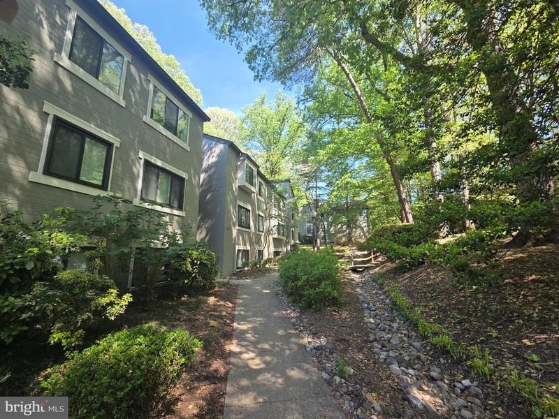 11723 Karbon Hill Ct #T3, Reston, VA 20191