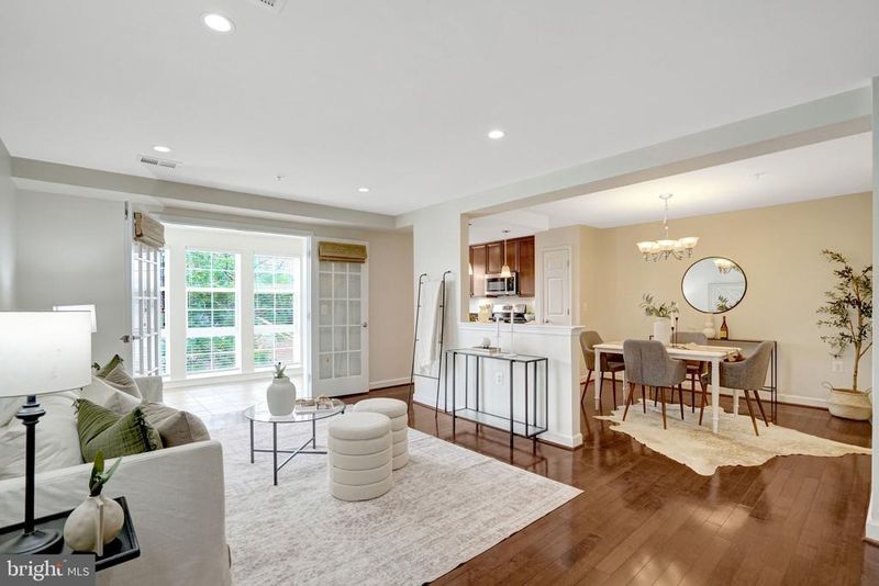 4179 S Four Mile Run Dr #302, Arlington, VA 22204