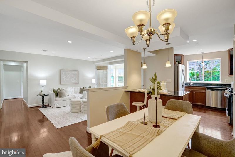 4179 S Four Mile Run Dr #302, Arlington, VA 22204