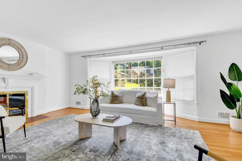 6971 32nd St NW, Washington, DC 20015