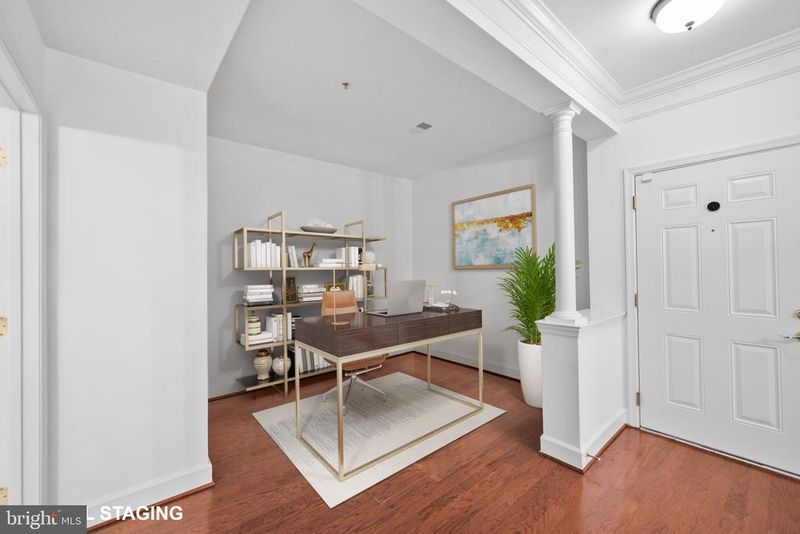 7065 Heritage Hunt Dr #108, Gainesville, VA 20155