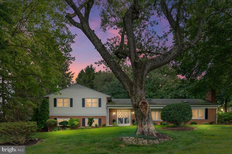 3804 Acosta Rd, Fairfax, VA 22031