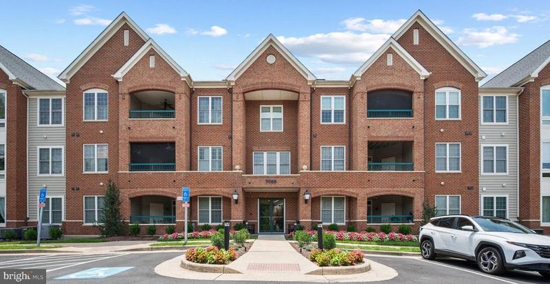 7065 Heritage Hunt Dr #108, Gainesville, VA 20155