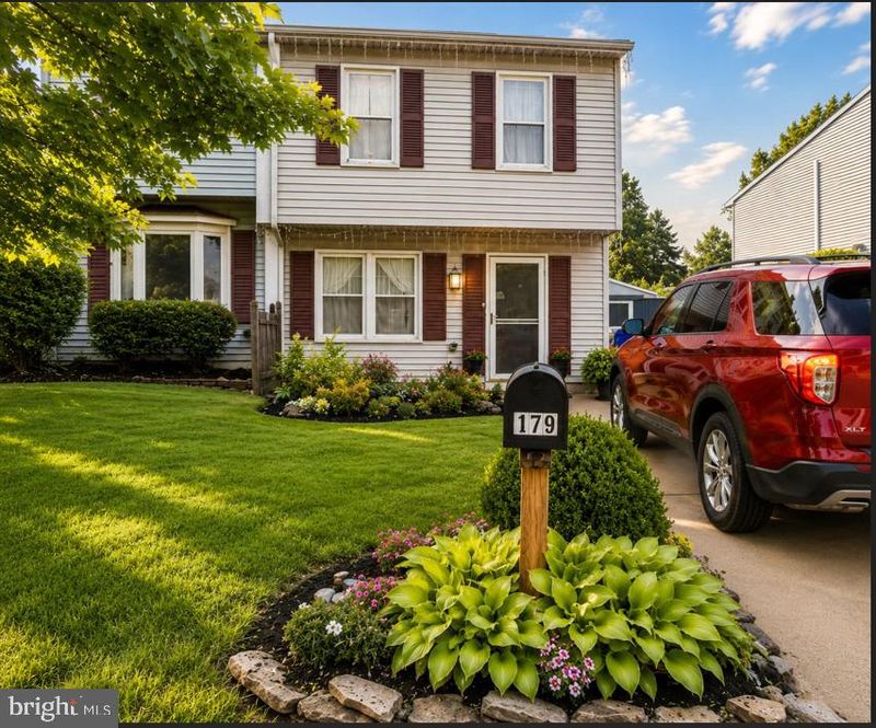 179 Stonegate Dr, Frederick, MD 21702