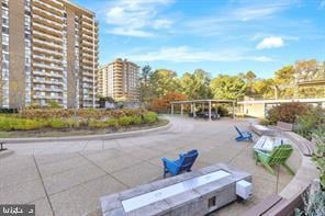 1800 Old Meadow Rd #101, Mclean, VA 22102
