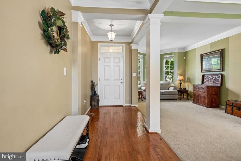 16828 Adrift Ct, Woodbridge, VA 22191