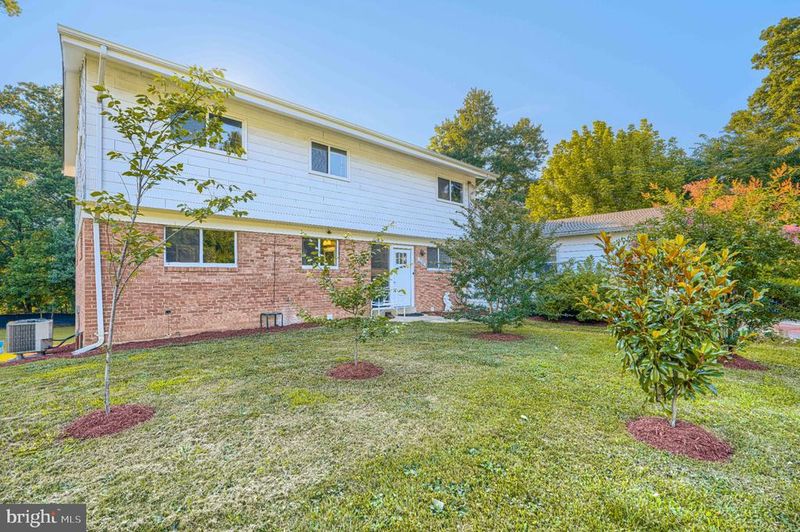 1111 Hornell Dr, Silver Spring, MD 20905