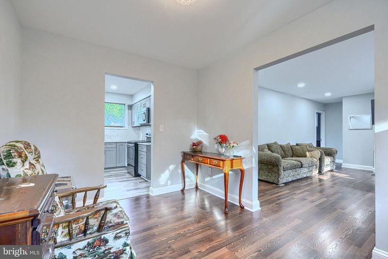 1111 Hornell Dr, Silver Spring, MD 20905