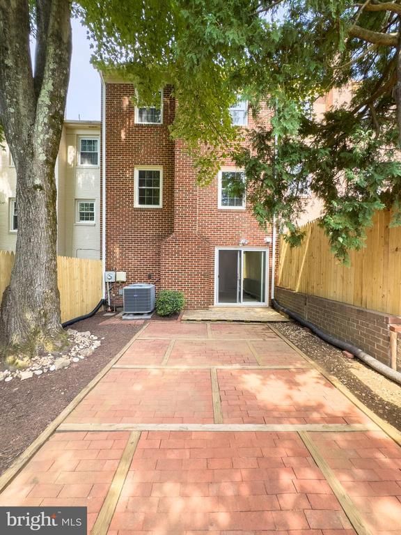 4527 Airlie Way, Annandale, VA 22003