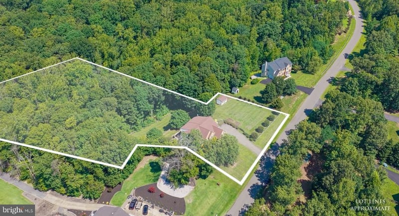 76 High Ridge Dr, Stafford, VA 22554