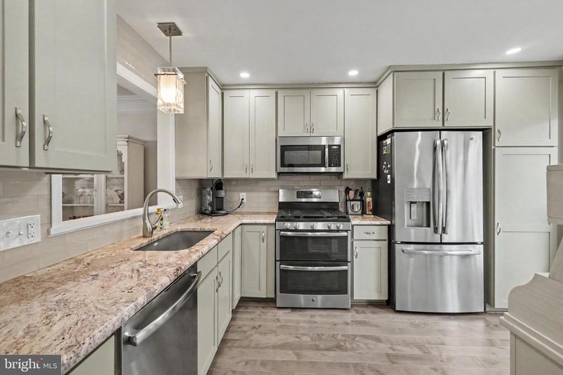 344 Coltsridge Ter NE, Leesburg, VA 20176