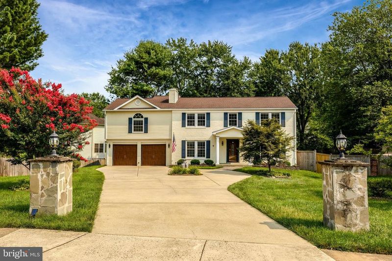 4003 Kloman St, Annandale, VA 22003