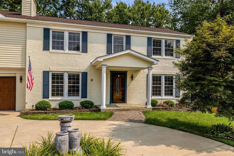 4003 Kloman St, Annandale, VA 22003