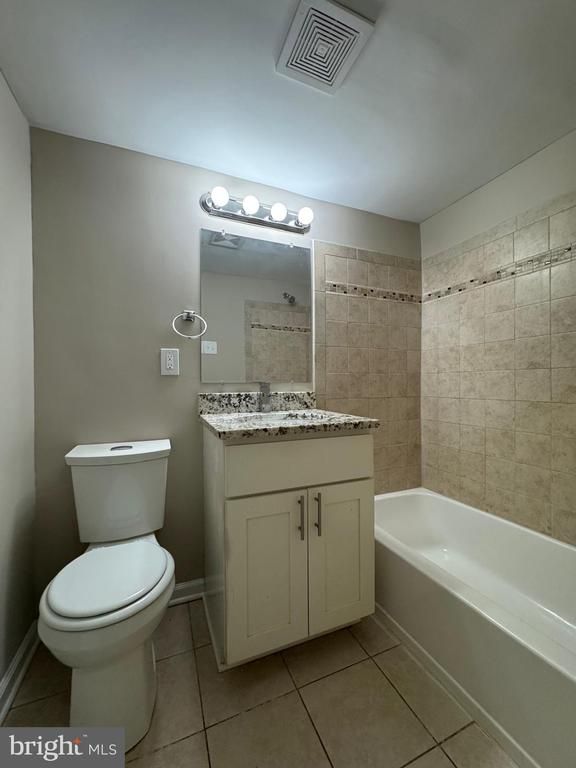 3815 Swann Rd #T2, Suitland, MD 20746