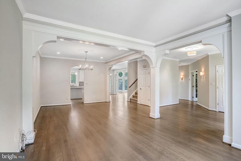 710 Parrish Farm Ln, Great Falls, VA 22066