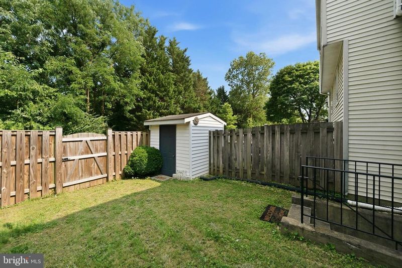 7037 Hames Ct, Frederick, MD 21703