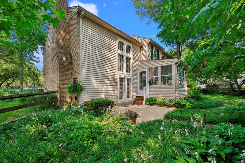 17016 George Washington Dr, Rockville, MD 20853